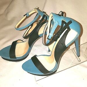 🔥🔥HERVE LEGER Platforms Heels